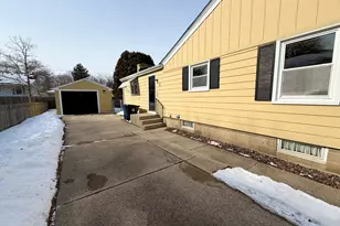 3450 3rd Ave, Racine, WI 53402 - Photo 4