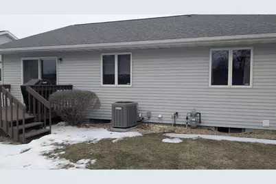 912  Northern Sands Pl, Onalaska, WI 54650 - Photo 20