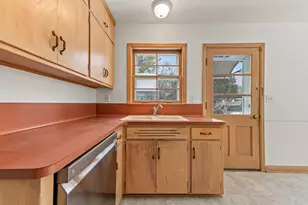 8338 N Whitney Rd, Fox Point, WI 53217 - Photo 4