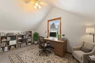 8338 N Whitney Rd, Fox Point, WI 53217 - Photo 18