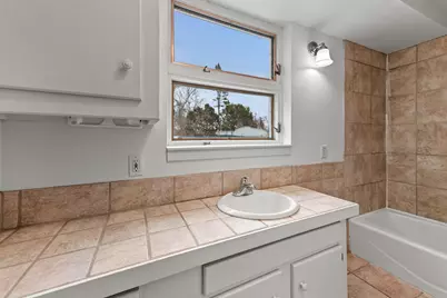 8338 N Whitney Rd, Fox Point, WI 53217 - Photo 24