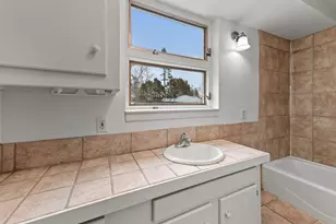 8338 N Whitney Rd, Fox Point, WI 53217 - Photo 24