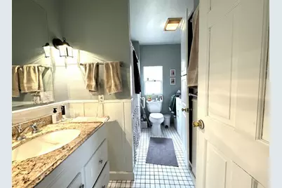 1672 N Astor St #1674, Milwaukee, WI 53202 - Photo 8