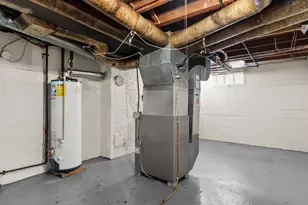 2812 School St, Two Rivers, WI 54241 - Photo 32