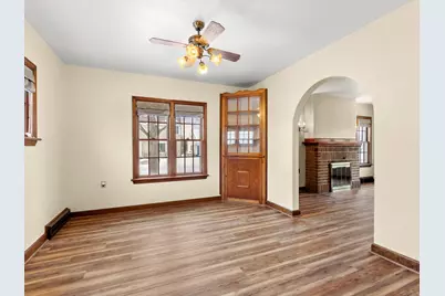 2812  School St, Two Rivers, WI 54241 - Photo 16