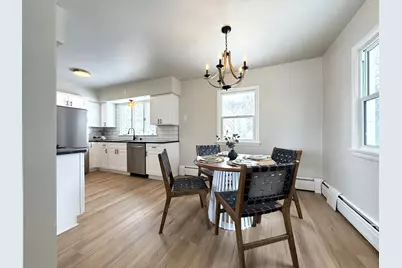 377  Evergreen Dr, Mayville, WI 53050 - Photo 8