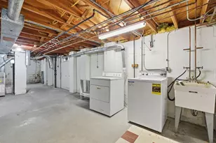 4436 S 64th St, Greenfield, WI 53220 - Photo 20