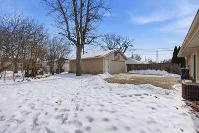 4436 S 64th St, Greenfield, WI 53220 - Photo 24