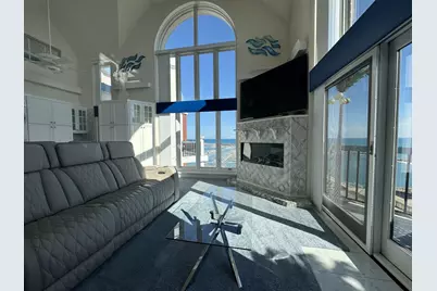333  Lake Ave #806, Racine, WI 53403 - Photo 14