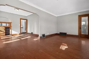 5331 N 37th St, Milwaukee, WI 53209 - Photo 8