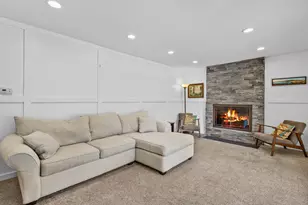 7864 N Green Bay Rd, River Hills, WI 53217 - Photo 22