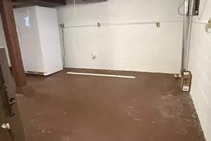 2129 S 31st St, Milwaukee, WI 53215 - Photo 56