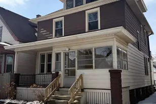 2129 S 31st St, Milwaukee, WI 53215 - Photo 2