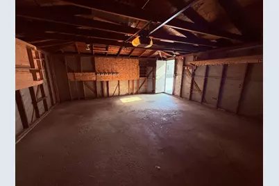 2129 S 31st St, Milwaukee, WI 53215 - Photo 8