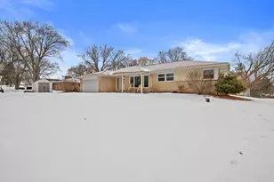W124S8276 N Cape Rd, Muskego, WI 53150 - Photo 28