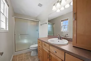 227 Shore Cir, Oconomowoc, WI 53066 - Photo 24