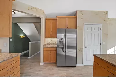 227  Shore Cir, Oconomowoc, WI 53066 - Photo 14