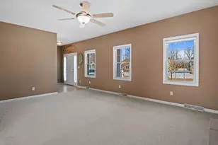 227 Shore Cir, Oconomowoc, WI 53066 - Photo 6