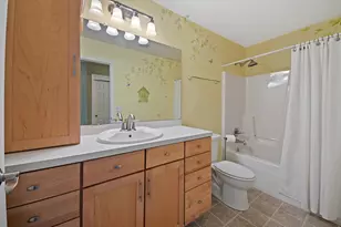 227 Shore Cir, Oconomowoc, WI 53066 - Photo 24