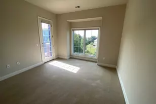 19155 Thomson Dr, Brookfield, WI 53045 - Photo 16