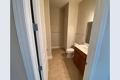 19155  Thomson Dr #304, Brookfield, WI 53045 - Photo 8
