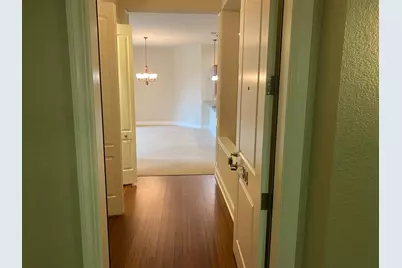 19155  Thomson Dr #304, Brookfield, WI 53045 - Photo 4