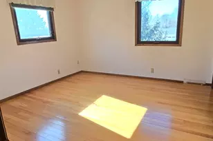 1930 Cotton Tail Ln, Brookfield, WI 53045 - Photo 36