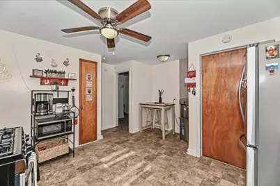 3121 S 54th St #3119, Milwaukee, WI 53219 - Photo 16