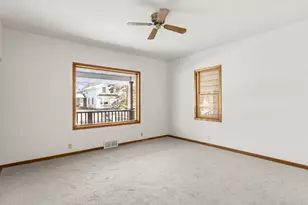 211 Lincoln Ave, Sheboygan, WI 53081 - Photo 10