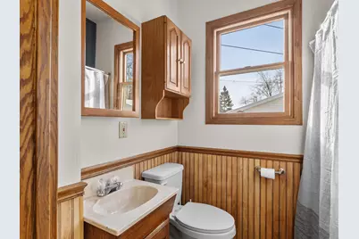 211  Lincoln Ave, Sheboygan, WI 53081 - Photo 12