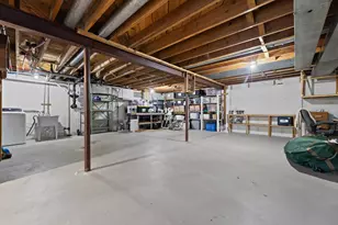 W269S3616 Merrill Hills Rd, Waukesha, WI 53189 - Photo 34