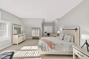 11415 N Stonefield Ct, Mequon, WI 53092 - Photo 20