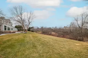11415 N Stonefield Ct, Mequon, WI 53092 - Photo 32