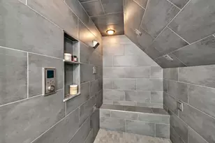 11415 N Stonefield Ct, Mequon, WI 53092 - Photo 22