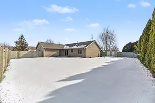 5319 24th Pl, Kenosha, WI 53144 - Photo 32