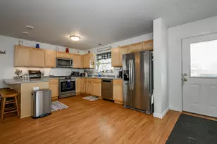 1135 White Rock Ave, Waukesha, WI 53186 - Photo 16