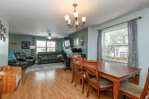 1135 White Rock Ave, Waukesha, WI 53186 - Photo 6