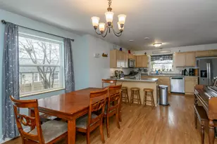 1135 White Rock Ave, Waukesha, WI 53186 - Photo 10