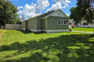 2816 Mabie St, Delavan, WI 53115 - Photo 26