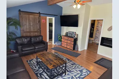 2816  Mabie St, Delavan, WI 53115 - Photo 4