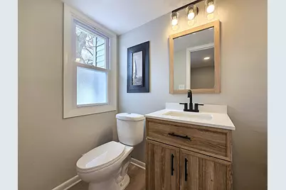 4570 N Delco Ave, Wauwatosa, WI 53225 - Photo 40