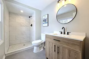 4570 N Delco Ave, Wauwatosa, WI 53225 - Photo 26