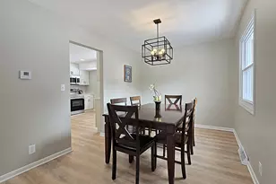 4570 N Delco Ave, Wauwatosa, WI 53225 - Photo 12