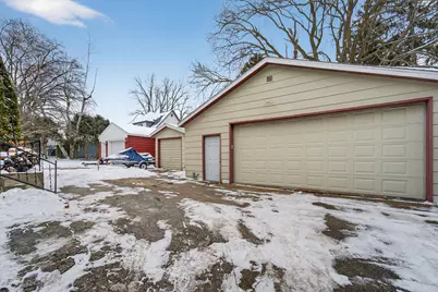 416 S Rural St, Hartford, WI 53027 - Photo 20