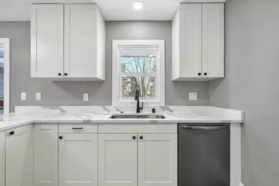 5105 S Small Rd, New Berlin, WI 53151 - Photo 16