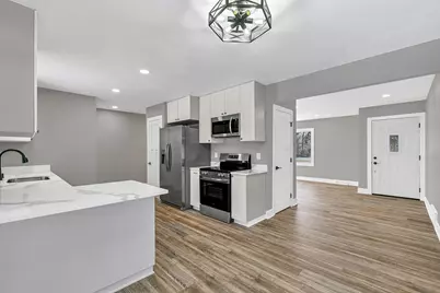 5105 S Small Rd, New Berlin, WI 53151 - Photo 12