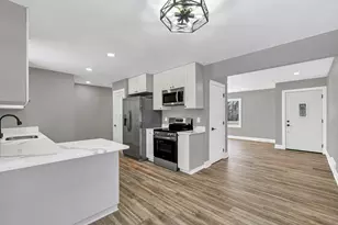 5105 S Small Rd, New Berlin, WI 53151 - Photo 12