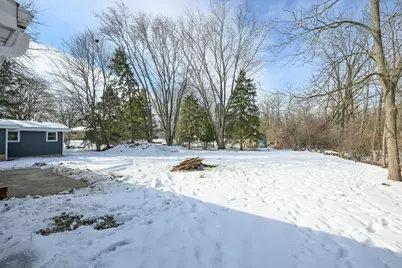 5105 S Small Rd, New Berlin, WI 53151 - Photo 34