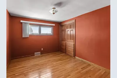 6424  Newton Rd, Newton, WI 53063 - Photo 6