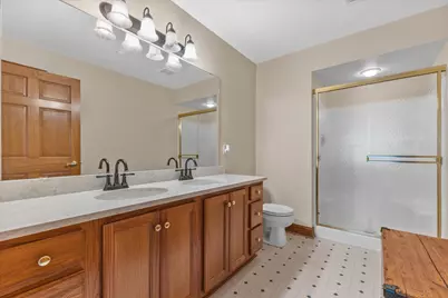 516  Arbor Oaks Ln #D, Waukesha, WI 53188 - Photo 18